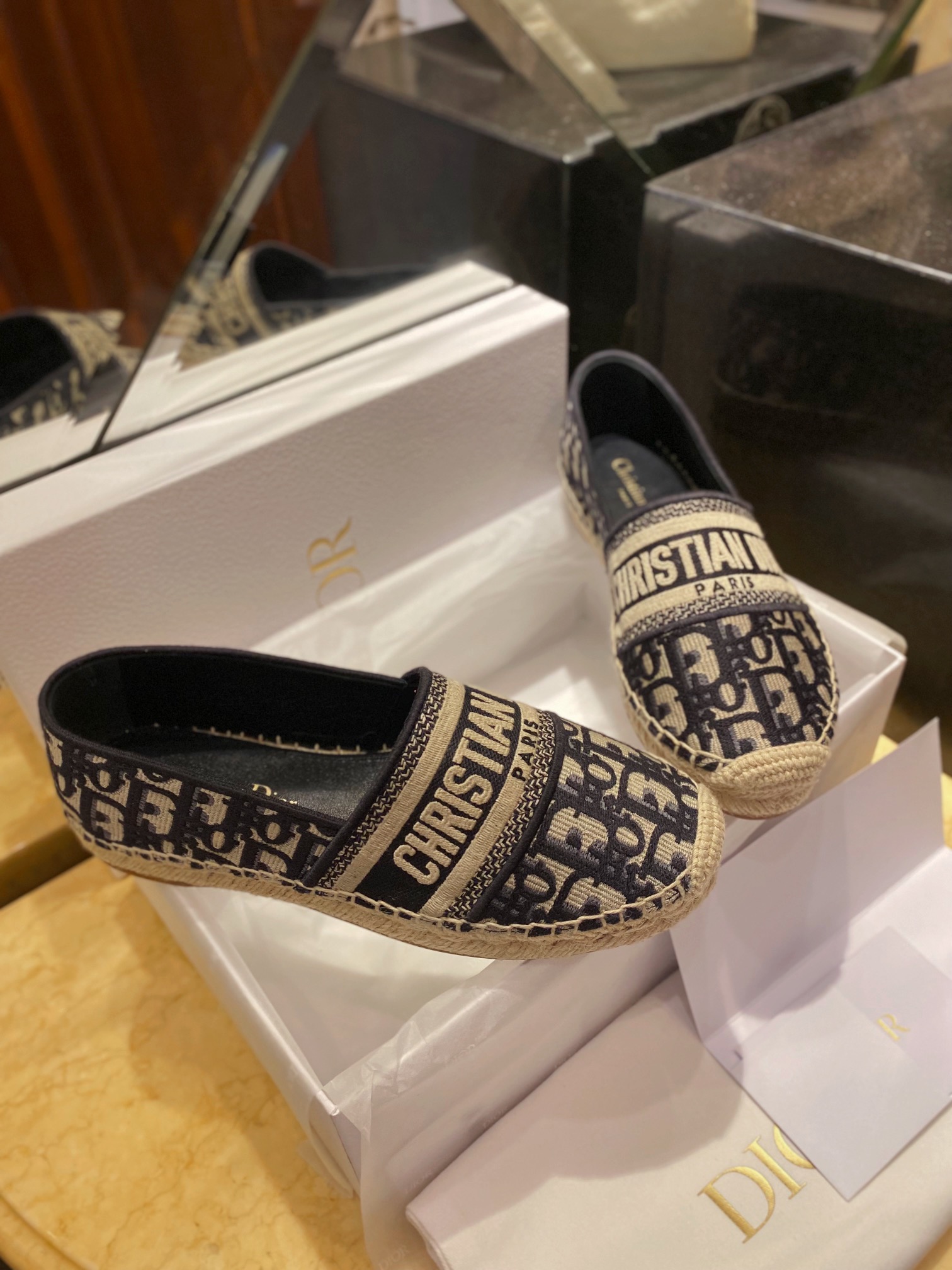 CHRISTIAN DIOR Женские эспадрильи Granville CHRISTIAN DIOR Женские эспадрильи Granville