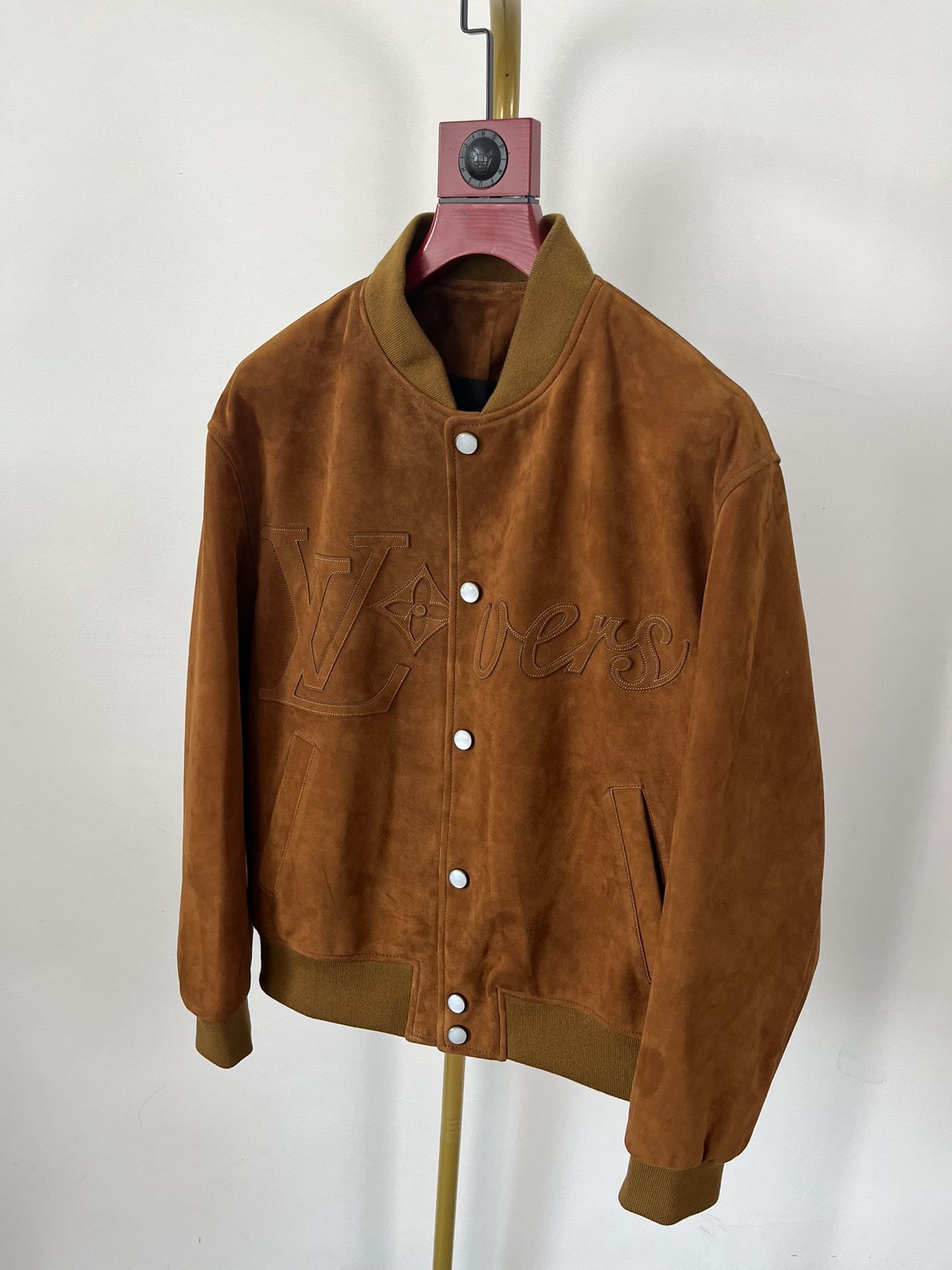 LOUIS VUITTON Мужская кожаная куртка LOUIS VUITTON Мужская кожаная куртка