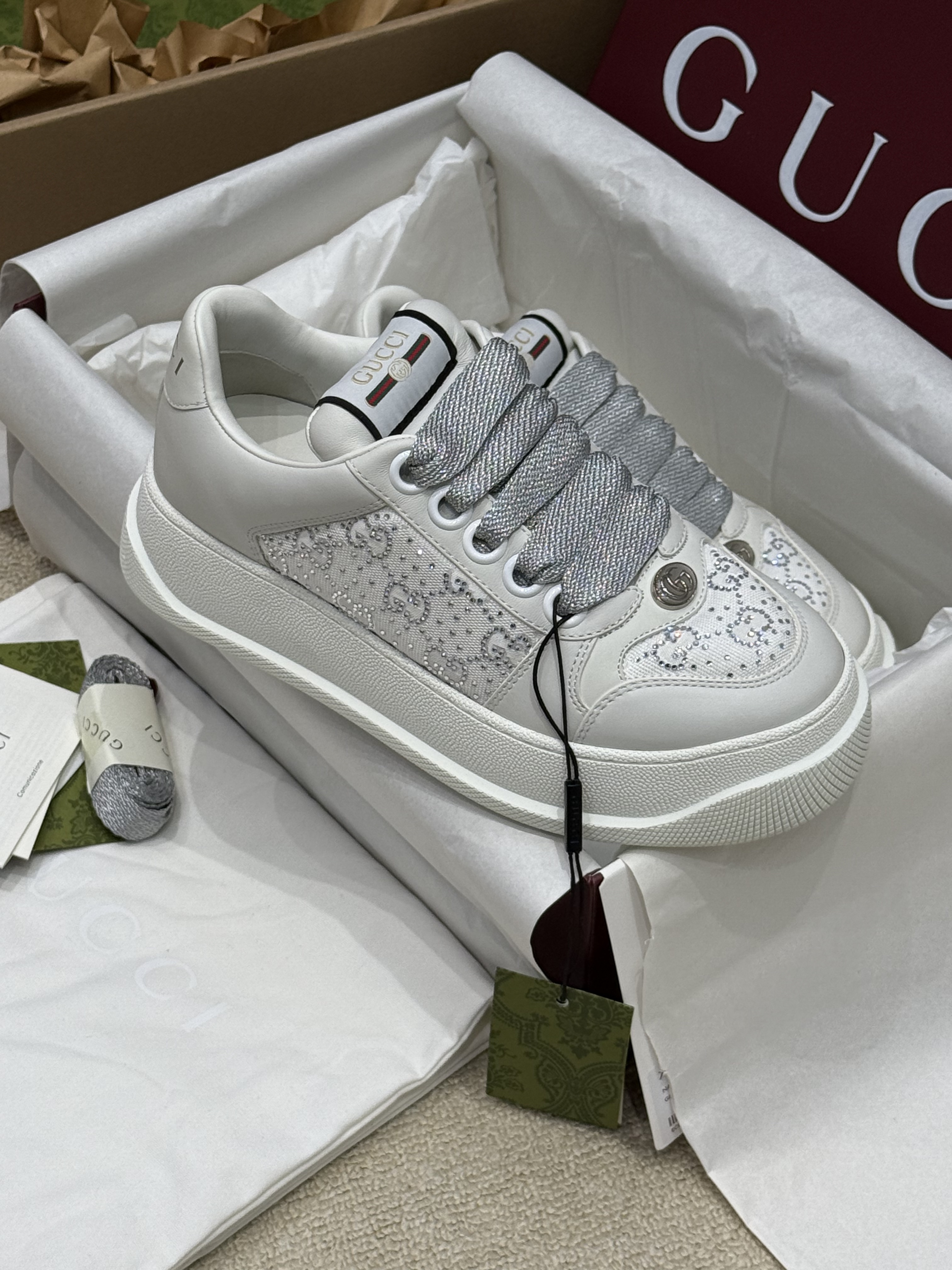 GUCCI Женские кроссовки Screener GUCCI Женские кроссовки Screener