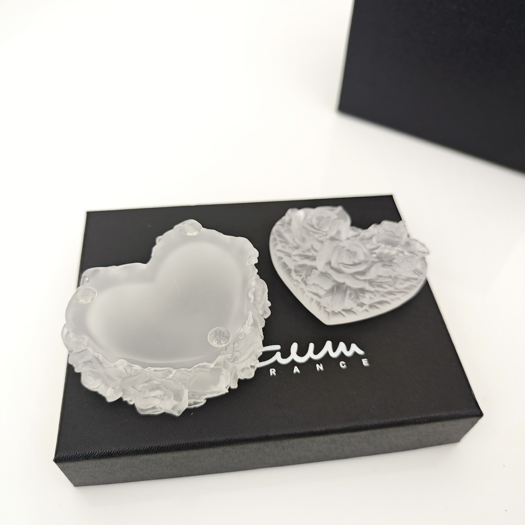 DAUM Хрустальная ювелирная шкатулка DAUM Хрустальная ювелирная шкатулка